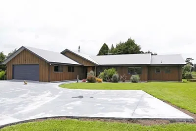 House Built by Cameron Building and Construction Fullerton Rd