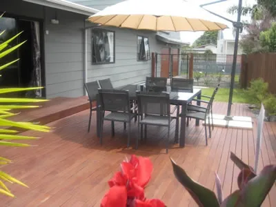 Deck Built by Cameron Building and Construction Lupson Deck